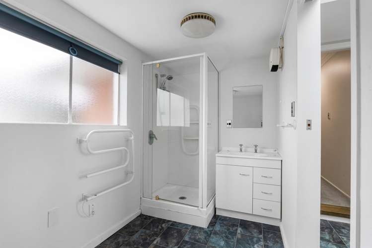 63 Mansfield Avenue St Albans_14