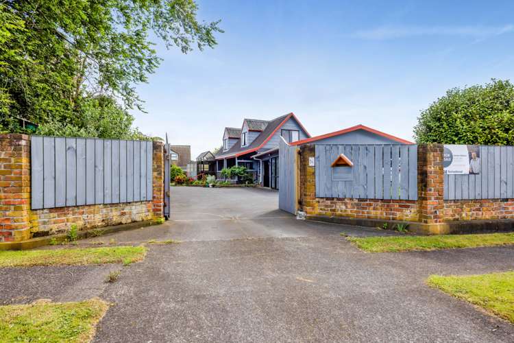 16 Ropata Street Hawera_26