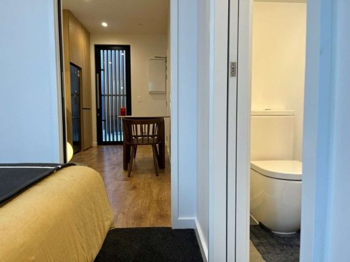 1 Bedroom Fully Furnished Wellington CBD 4