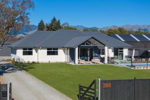 14 Waters Avenue Burleigh_2