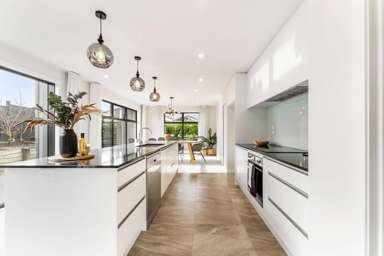 48 Henry Tayler Rise_1