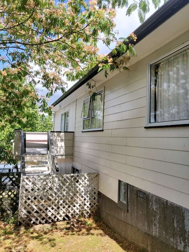 25 Hartford Crescent Totara Park_3