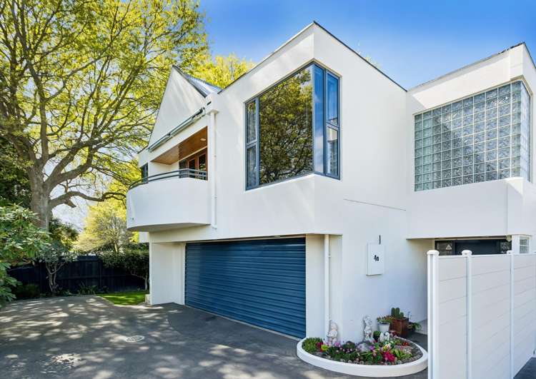 2/4 Bevington Street_0