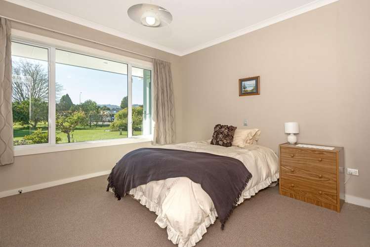 690 Gladstone Road Te Hapara_13