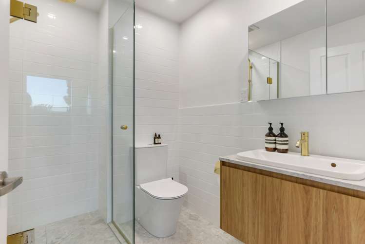 12 Oban Road Westmere_13