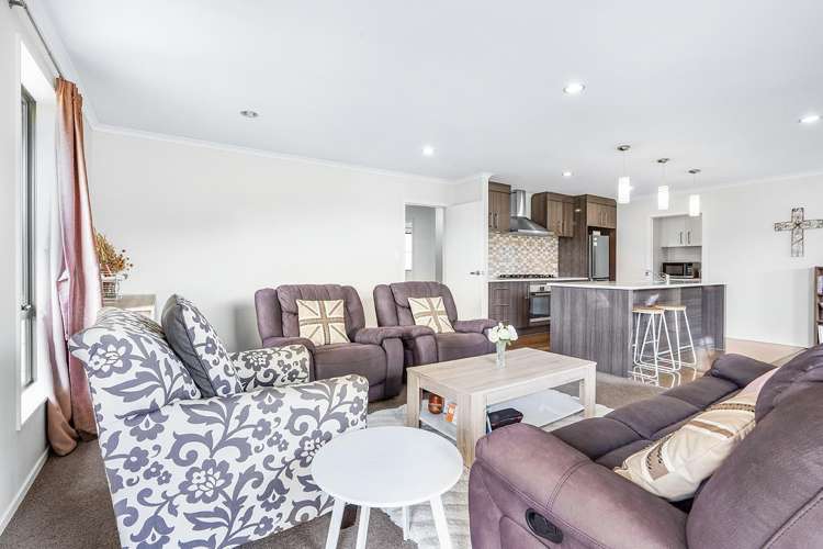 64 Sirius Crescent Rototuna North_10