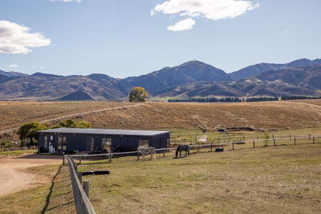 A LIFESTYLE BUILT FOR THE EQUINE ENTHUSIAST