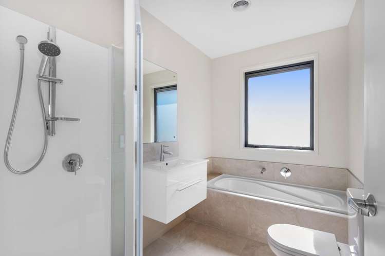 12 Weaver Street Woodend_11