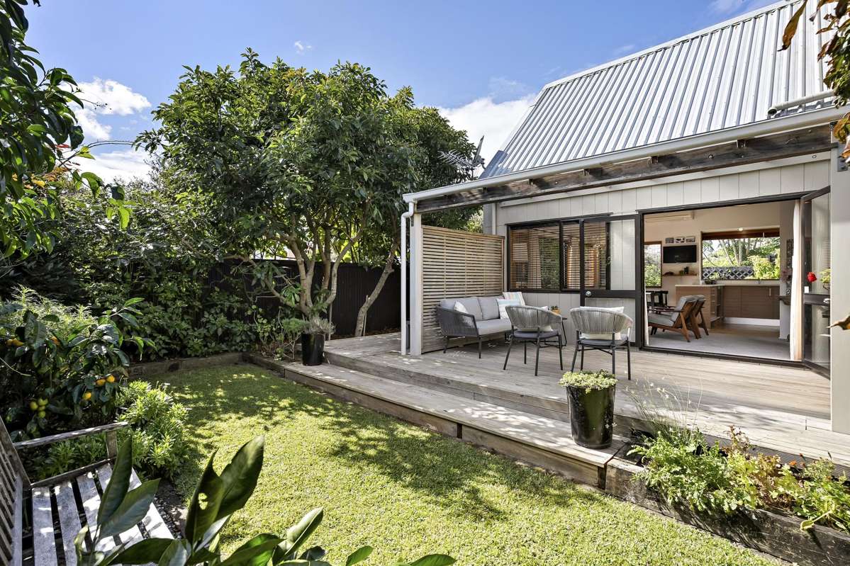 2/85 Gribblehirst Road_0