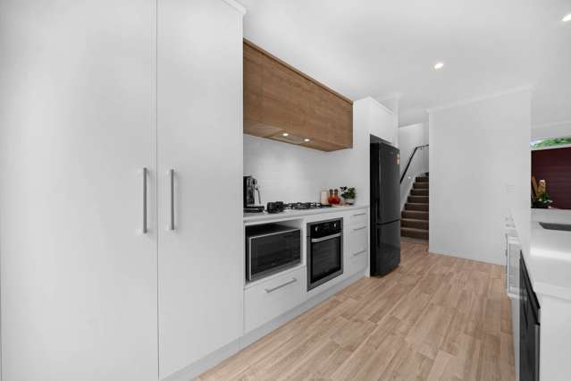 23 Bonnette Road Flat Bush_4