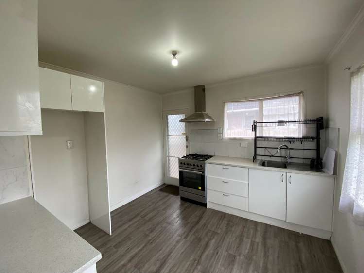4/72A Victoria Road Papatoetoe_2