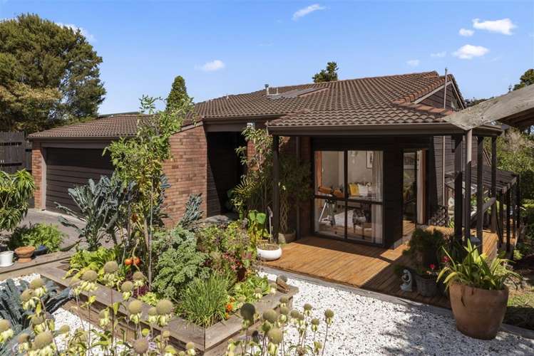 12 Kaihu Street Northcote_18