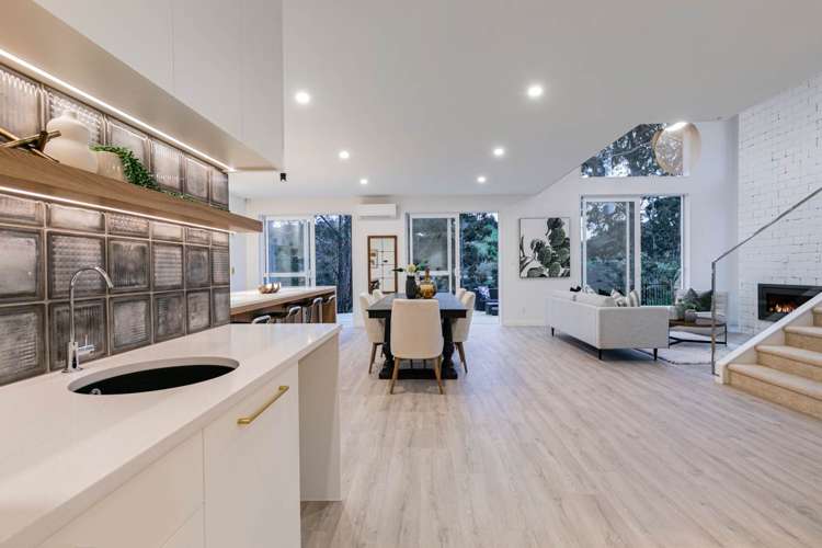 22 Puruatanga Road Wainui_15