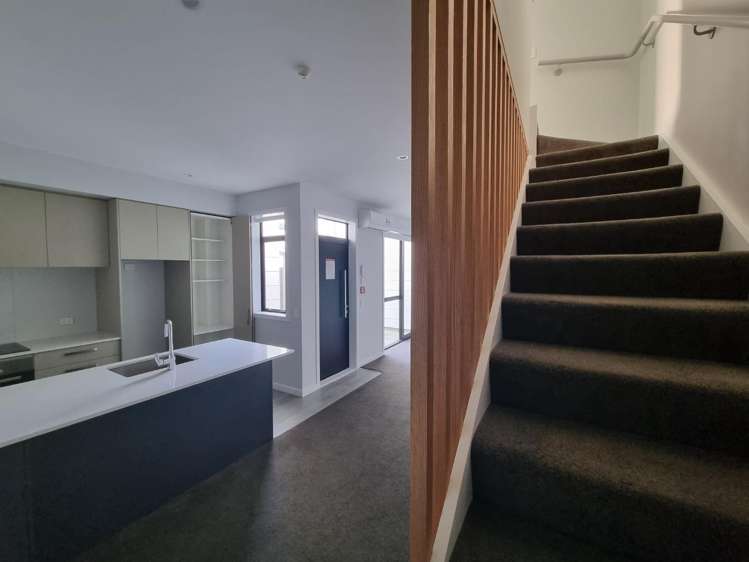 8/5 Ebor Street Te Aro_3