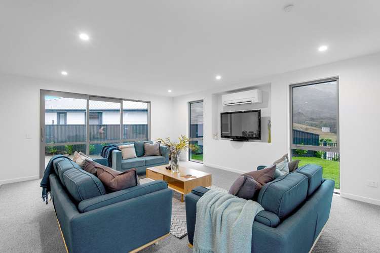 5 Tapley Close Halfway Bush_11