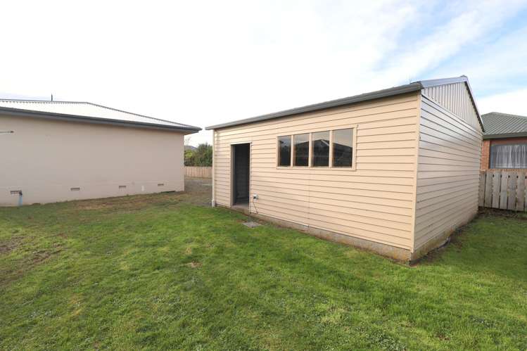 146 Edinburgh Crescent Waikiwi_22