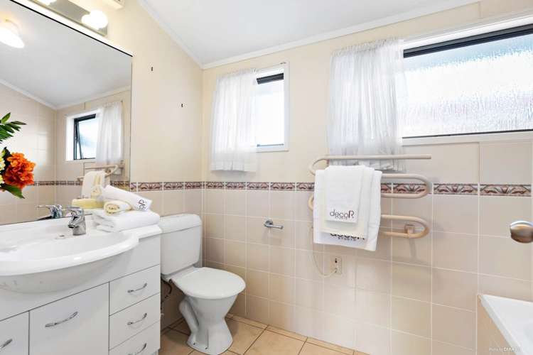 78 Halsey Drive Lynfield_14