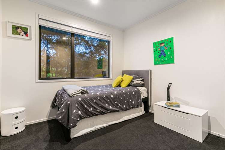 32a Bernard Magnus Lane Greenhithe_12