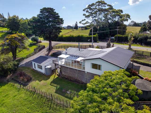 76 Burne Road Waitoki_4