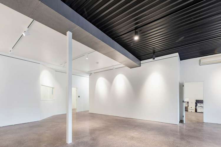351 New North Road Kingsland_12