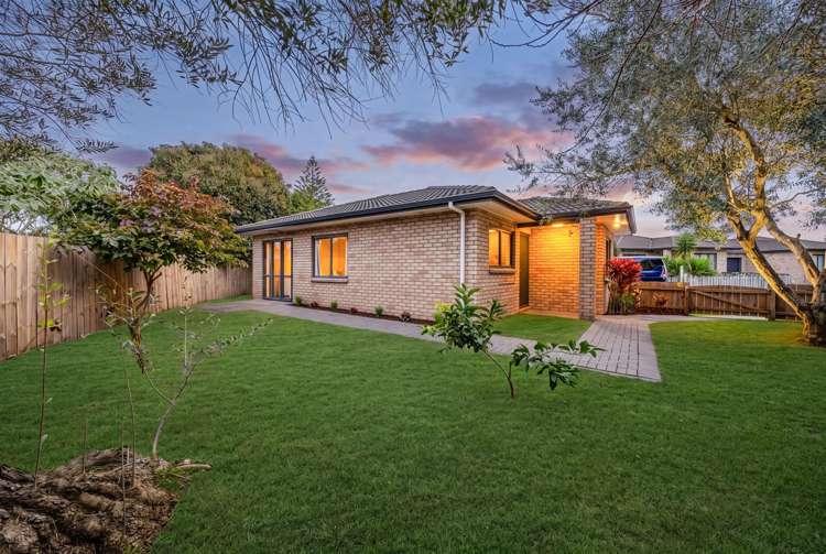 6/11 Lawford Place Mangere_8
