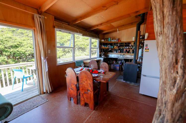 366 & 368 Blind Bay Road Great Barrier Island_7