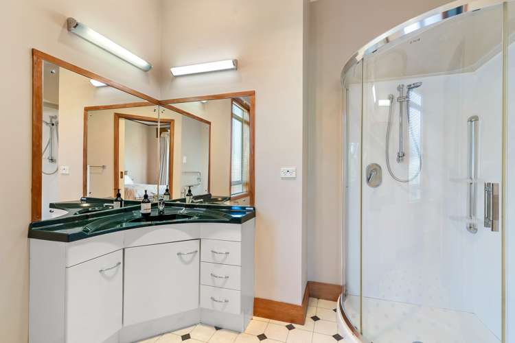 58 Duke Street Gladstone_21