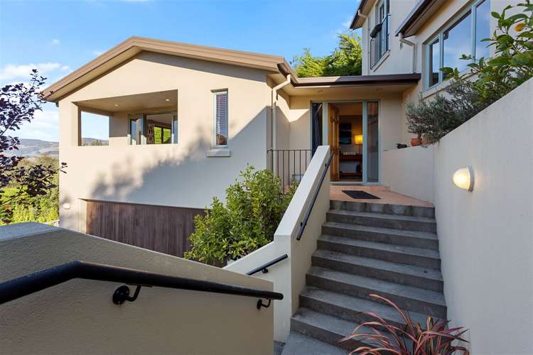 8 Main Road Governors Bay_19