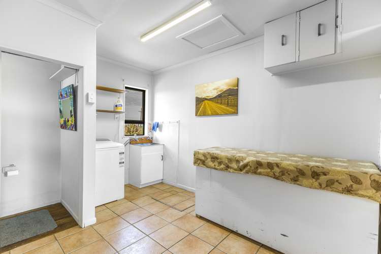 56 Clark Road Omaui_21