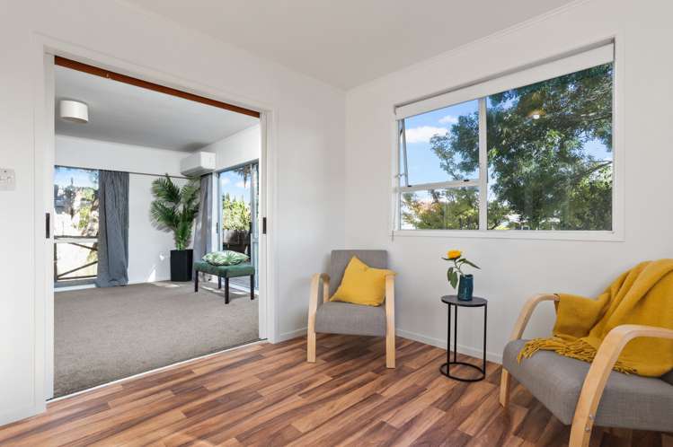 10 Hinerau Street Henderson_10