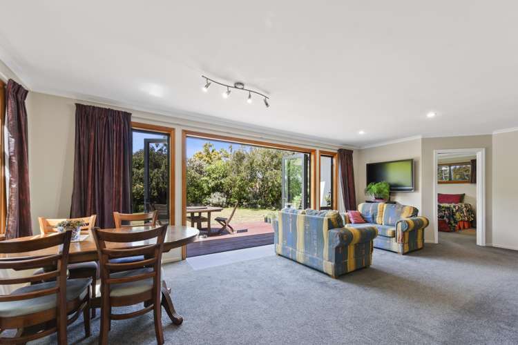 22 Whiting Drive Wakefield_8