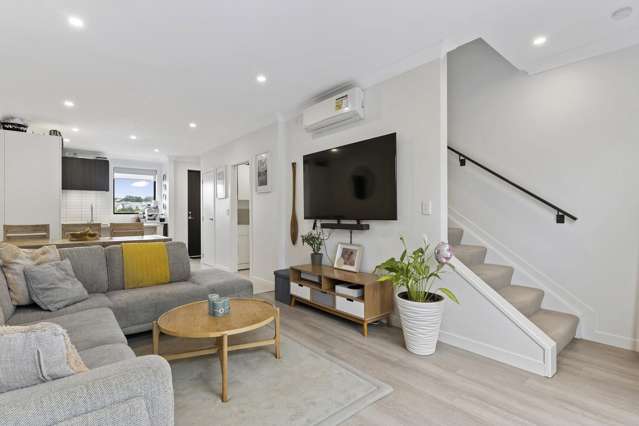 49 Koura Drive Red Beach_4
