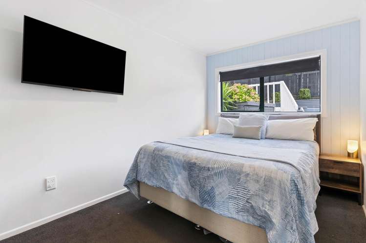 46B Captain Scott Road Glen Eden_13