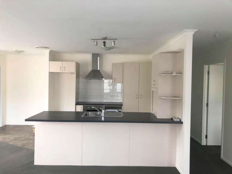 72 Ridgeway Drive Kamo_2