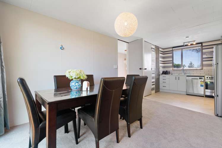 1 Shearwater Street One Tree Point_6