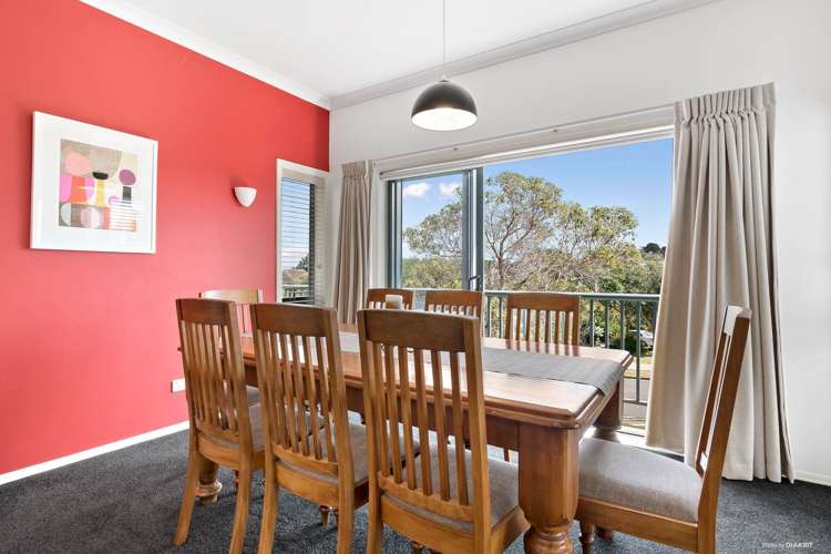 227 Alec Craig Way Gulf Harbour_10