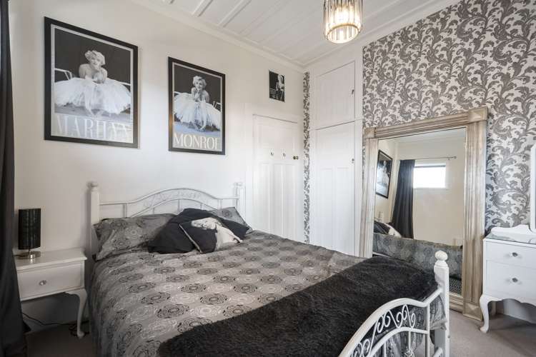 287 College Street West End_19