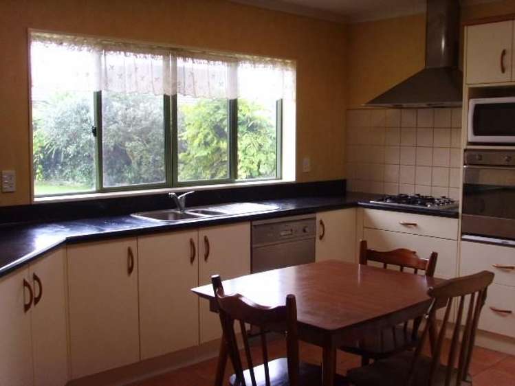 9 Wentworth Drive Rototuna North_8