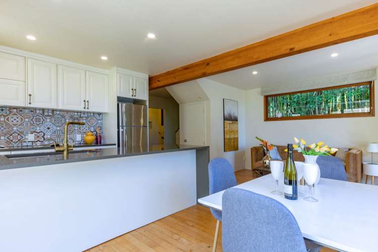 1 Sandys Parade Laingholm_7