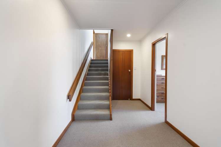 6 High Street Bulls_19