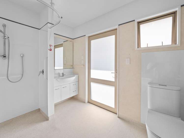 2/19 Tancred Street Ashburton_2