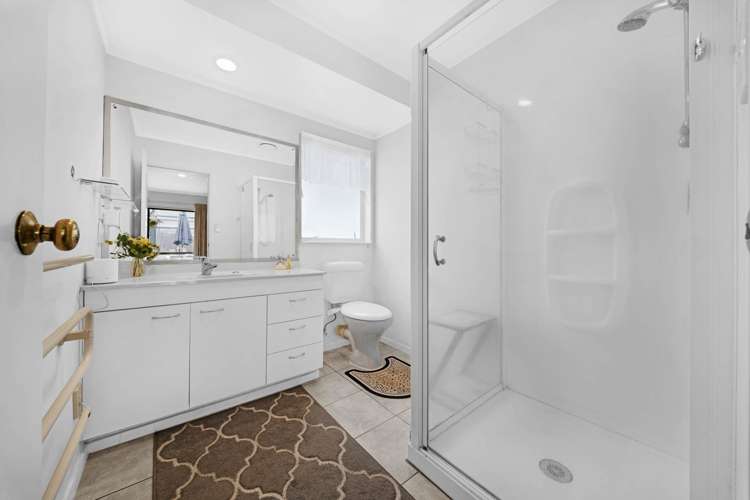41 Clydesdale Road Somerville_21