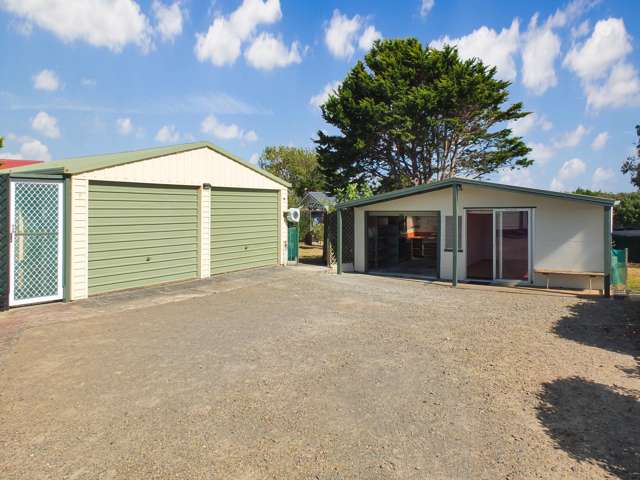 10 Hennessy Street Foxton Beach_2