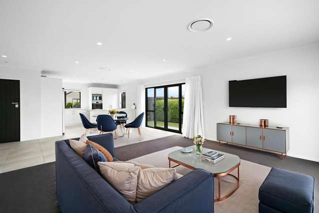 69 Trewern Avenue Chartwell_2