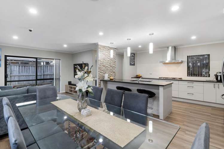 17 Shandon Street Flat Bush_12