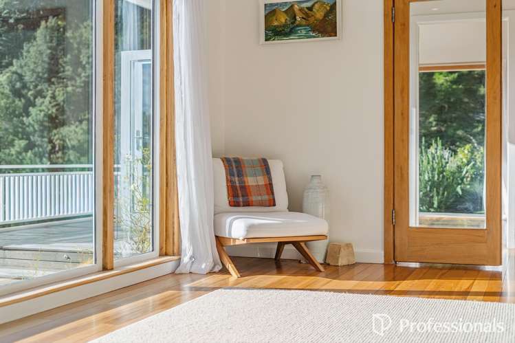 31 Walter Road Lowry Bay, Eastbourne_19