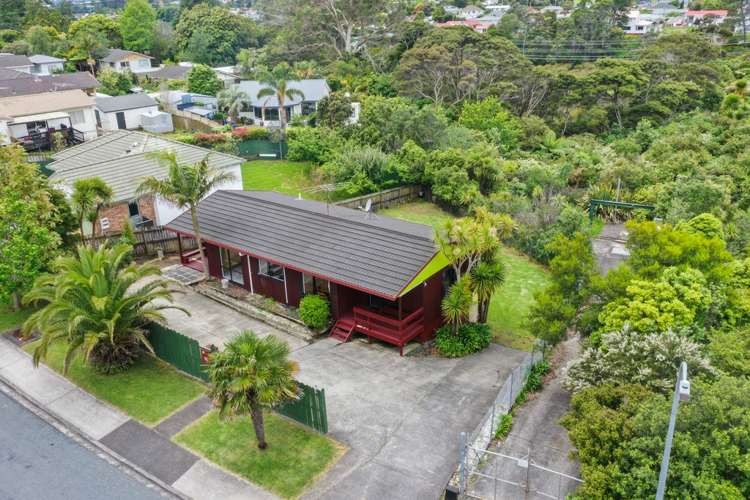 76 Harmel Road Glendene_17