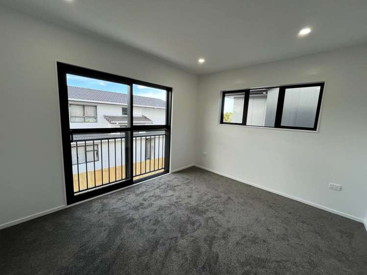 7C Chelburn Crescent Mangere East_4