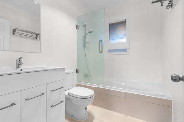 25 Peachgrove Road Te Atatu Peninsula_12