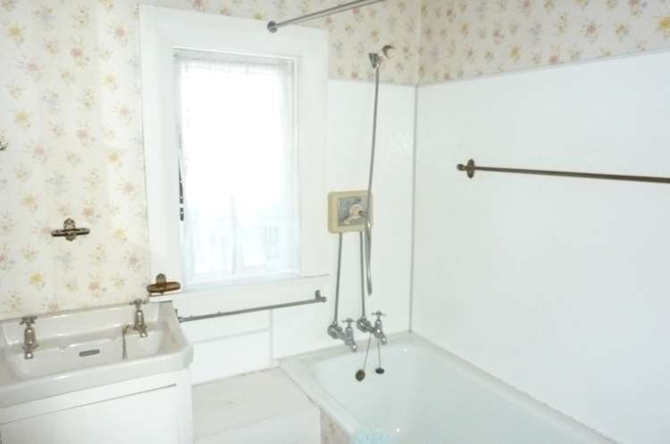 8 Stewart Street Waimangaroa_11